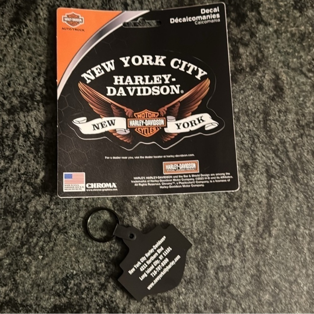 NYC Harley Davidson sticker & key chain - Picture 2 of 4